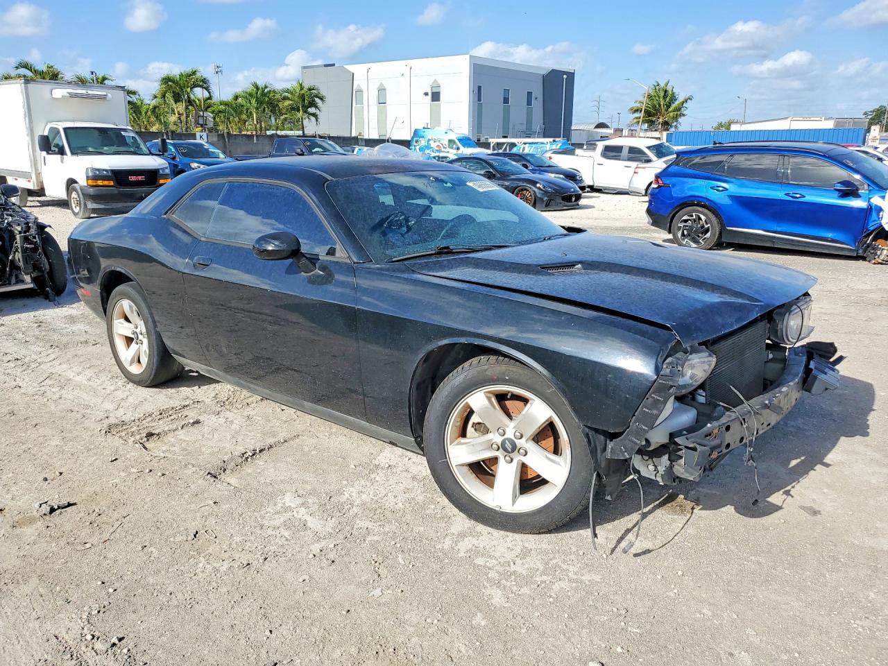 2014 Dodge Challenger Sxt - zdjęcie 4