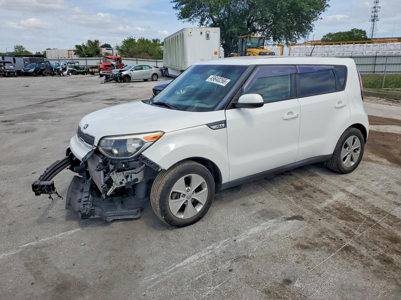 2016 Kia Soul Base - zdjęcie główne