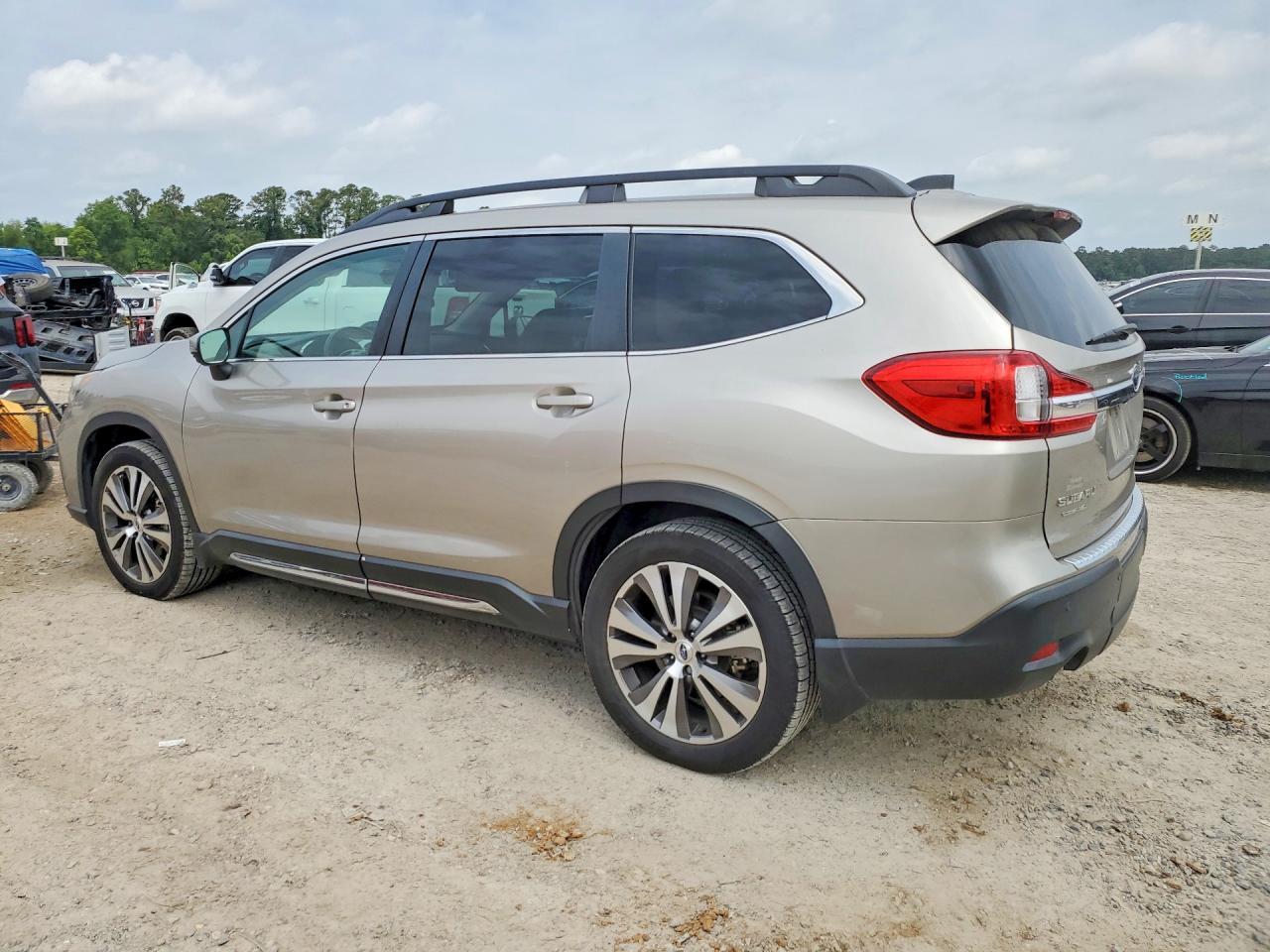 2019 Subaru Ascent Limited - zdjęcie 2