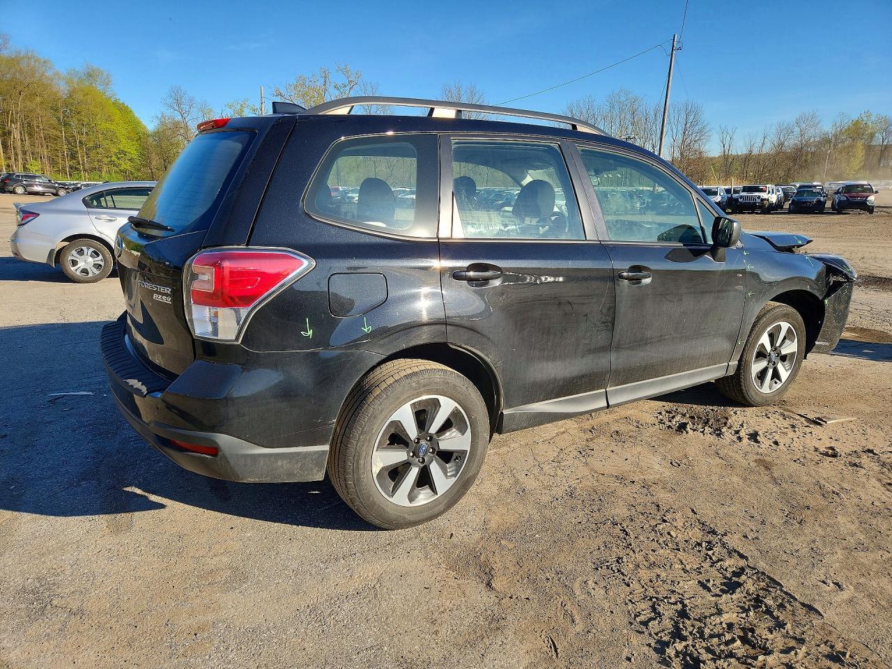 2017 Subaru Forester 2.5I - zdjęcie 3