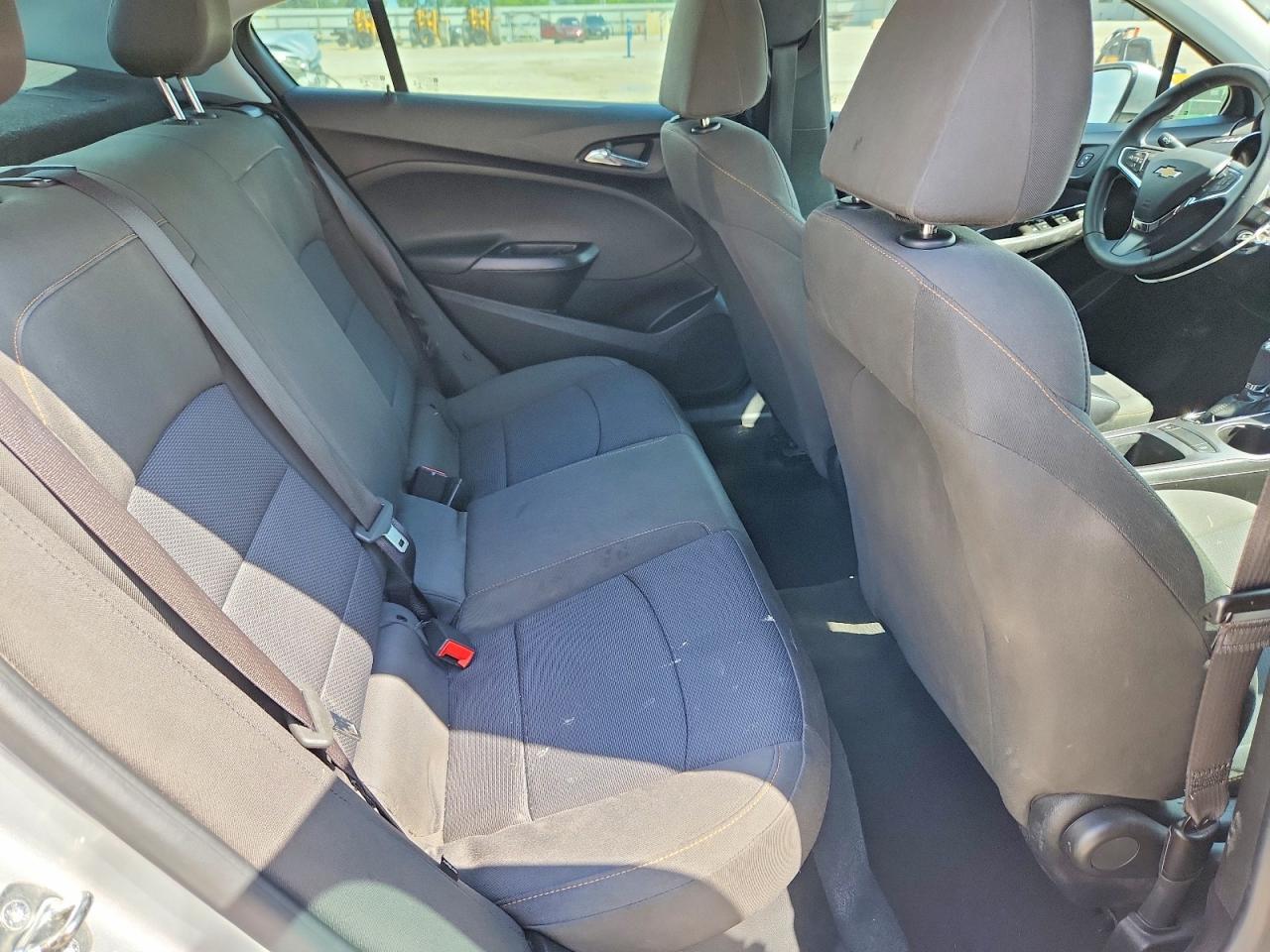 2019 Chevrolet Cruze - zdjęcie 10