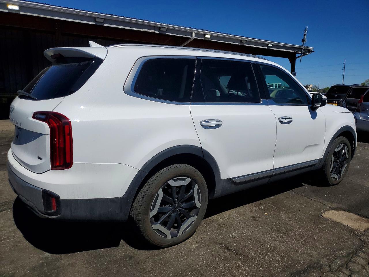 2023 Kia Telluride S - zdjęcie 3