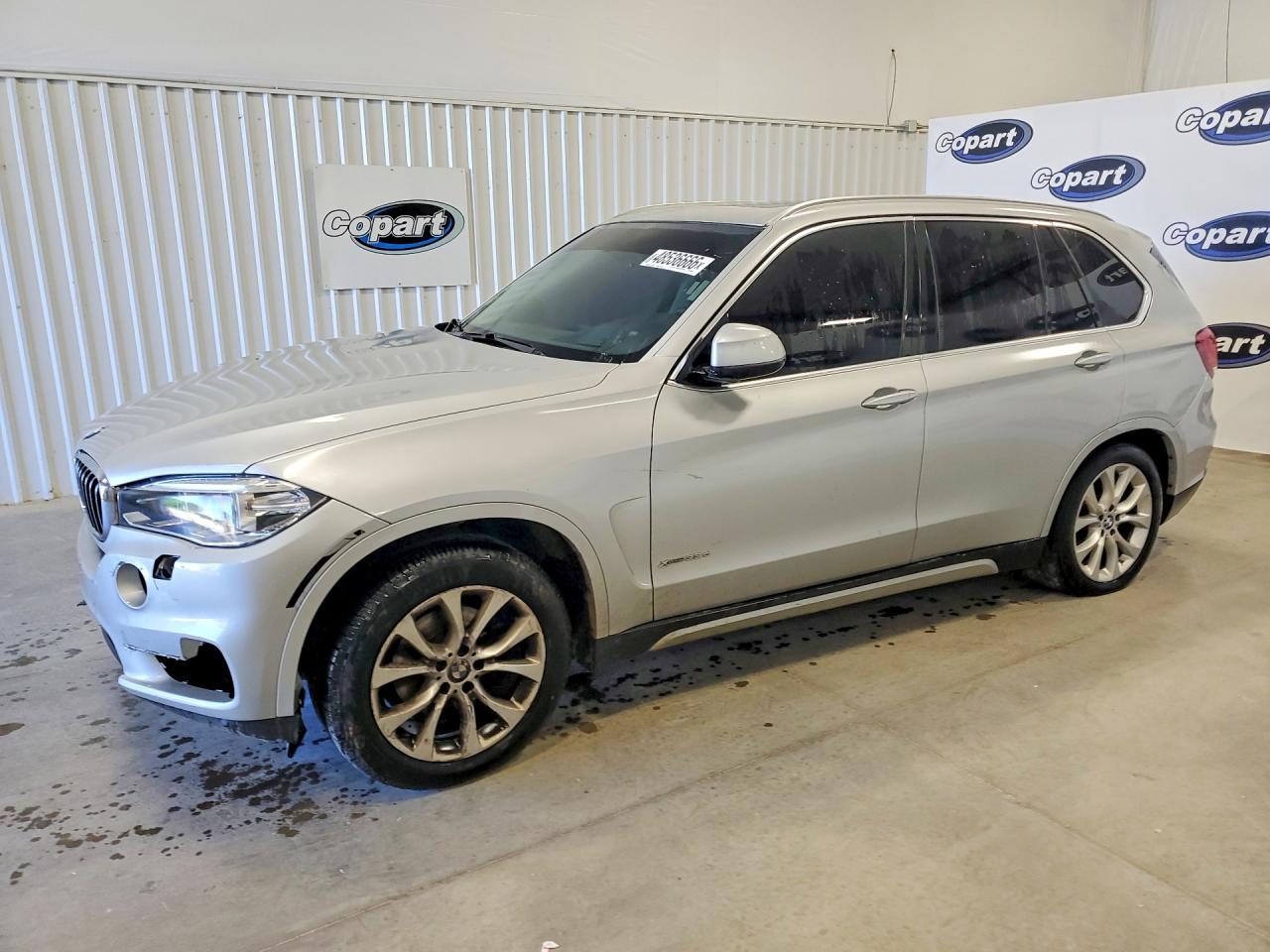 2015 BMW X5 xDrive35D - zdjęcie główne