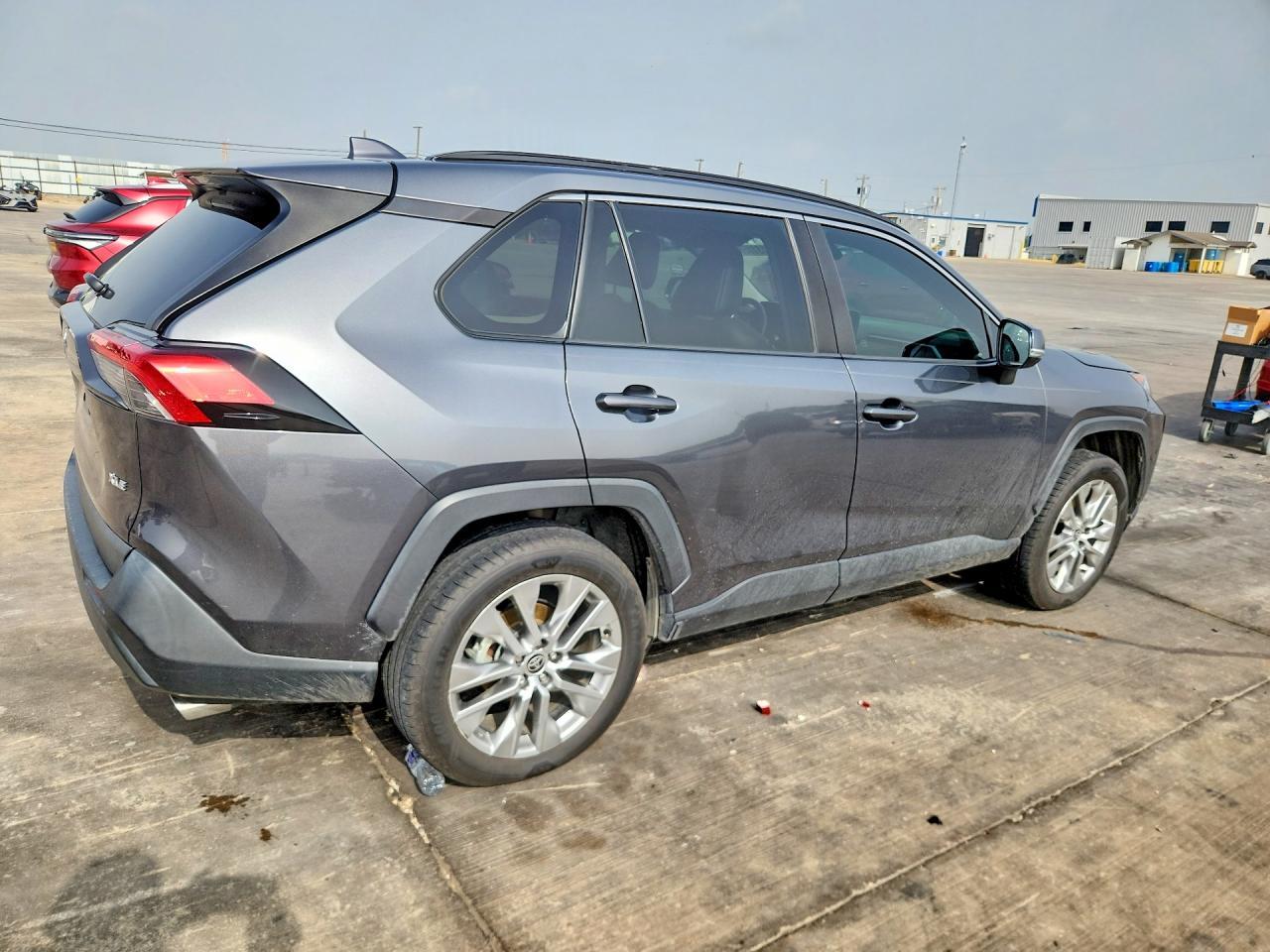 2021 Toyota Rav4 Xle Premium - zdjęcie 3