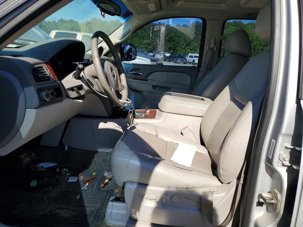 2013 Chevrolet Tahoe C1500 Ltz - zdjęcie 7