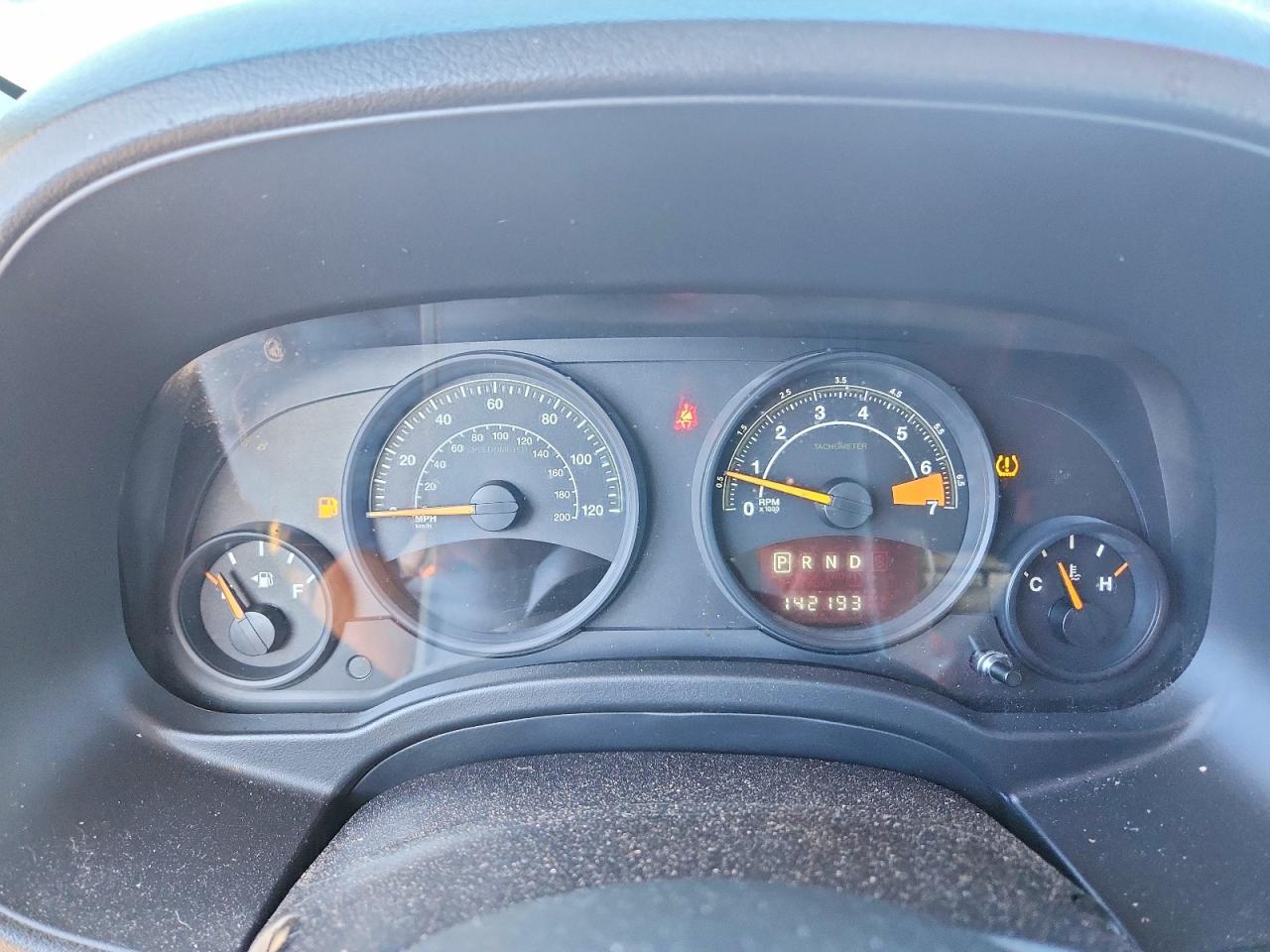 2016 Jeep Patriot Latitude - zdjęcie 9