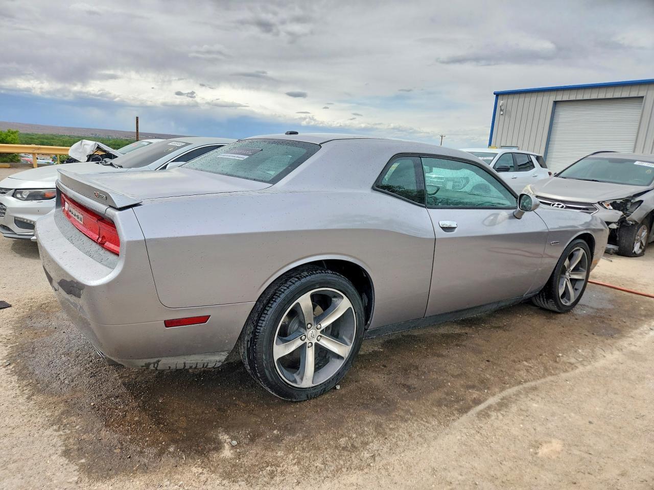2014 Dodge Challenger Sxt - zdjęcie 3