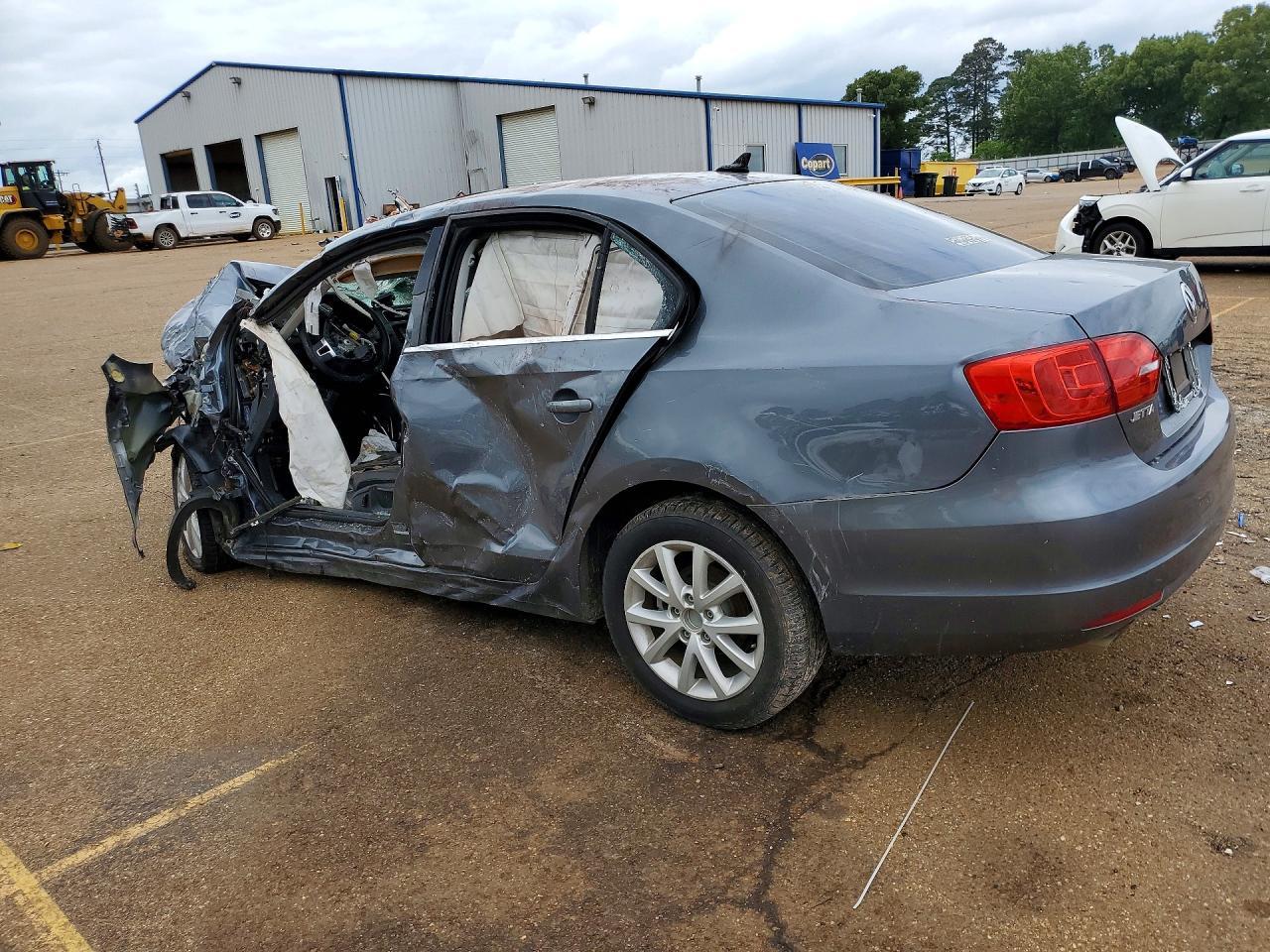 2013 Volkswagen Jetta Se - zdjęcie 2