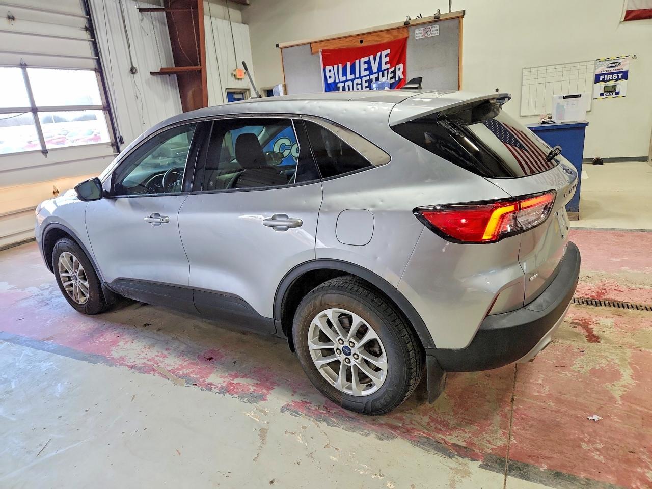 2021 Ford Escape Se - zdjęcie 2
