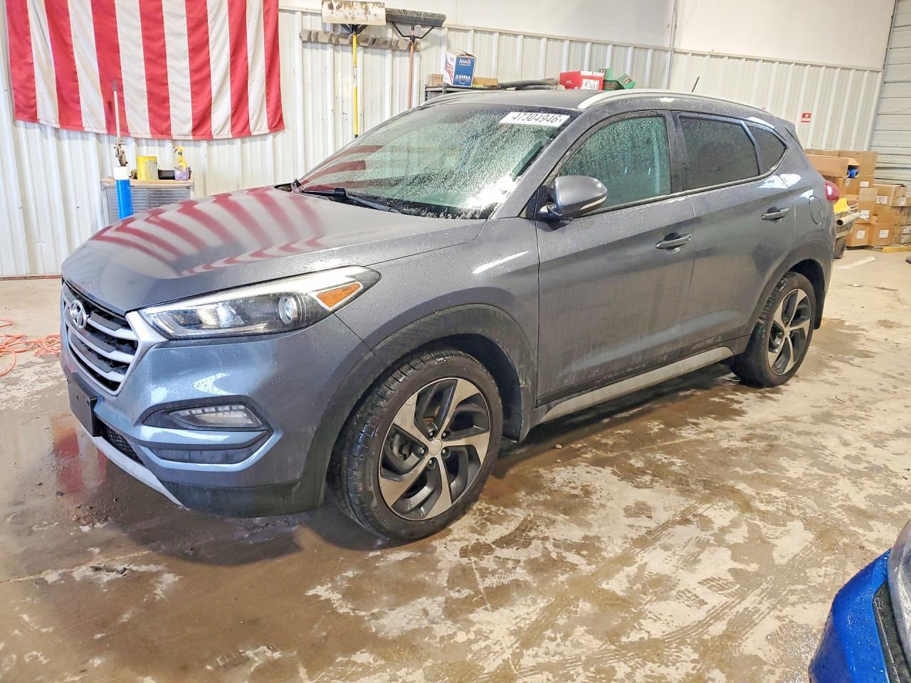 2017 Hyundai Tucson Sport - zdjęcie główne