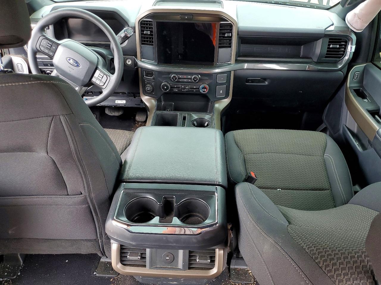 2025 Ford F150 Stx - zdjęcie 8
