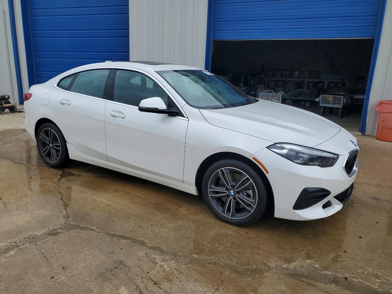 2024 BMW 228I - zdjęcie 4