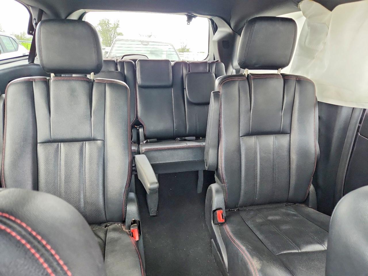 2019 Dodge Grand Caravan Gt - zdjęcie 10