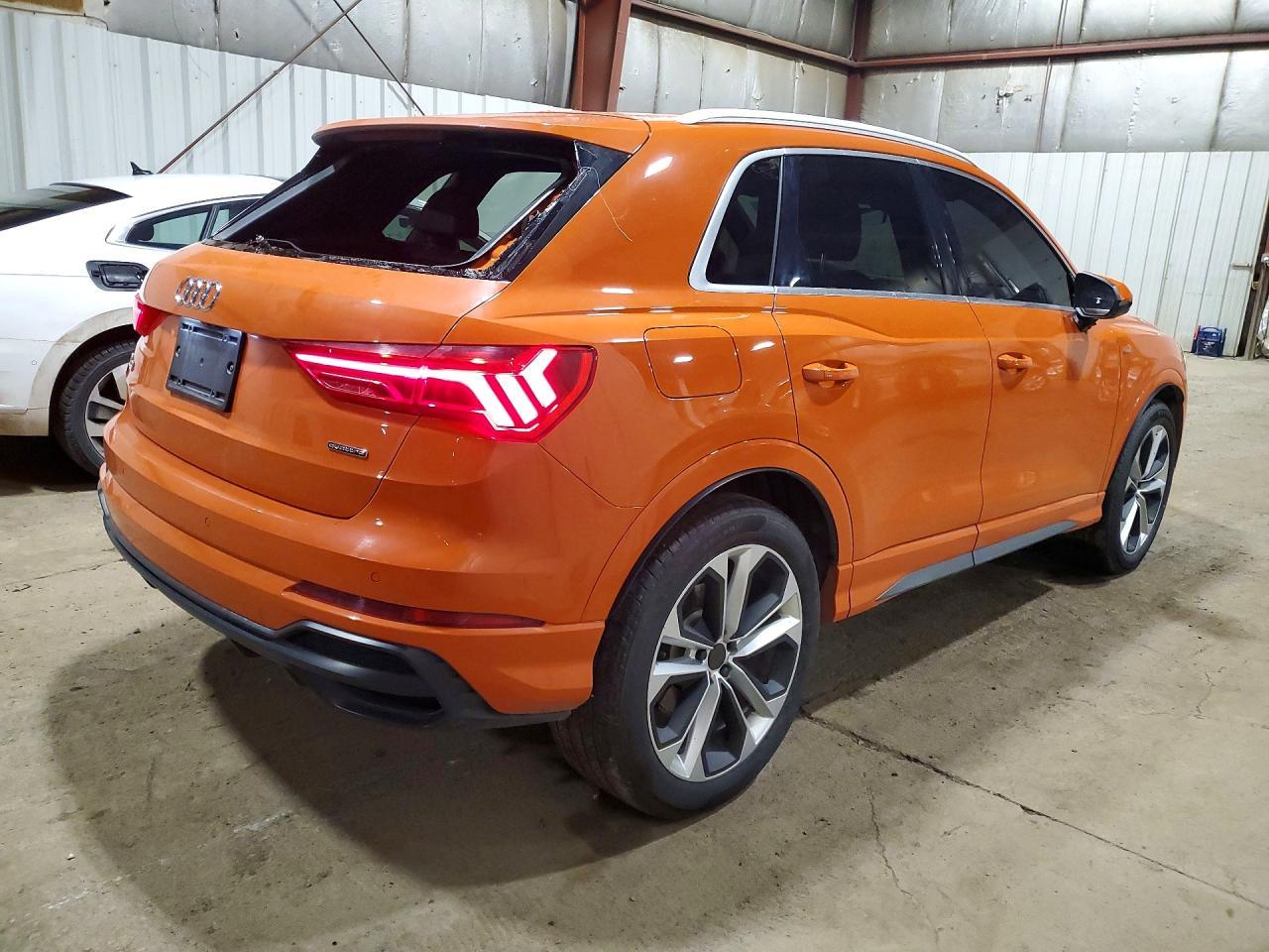 2019 Audi Q3 Premium Plus S-Line - zdjęcie 3