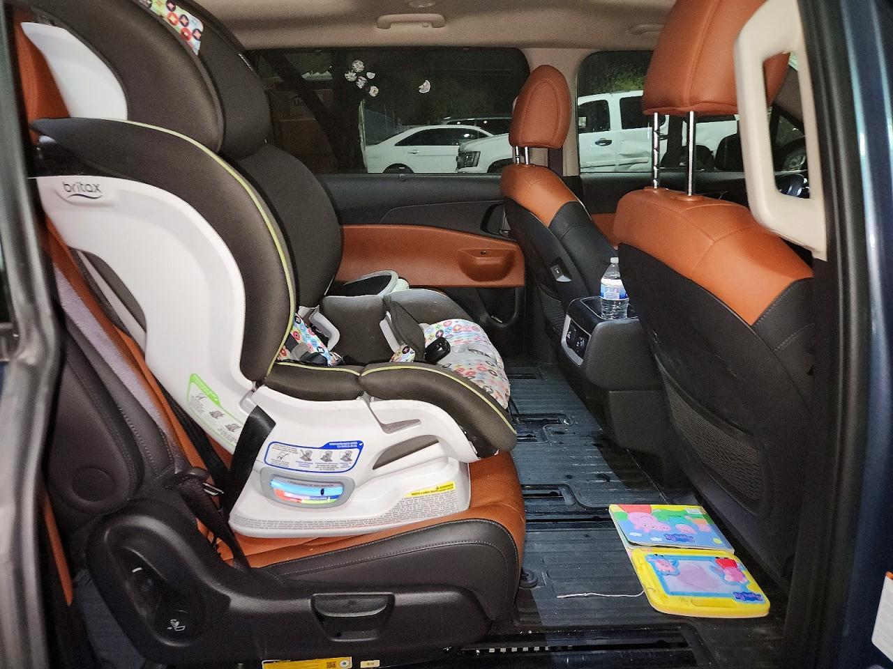 2025 Kia Carnival Sx - zdjęcie 11