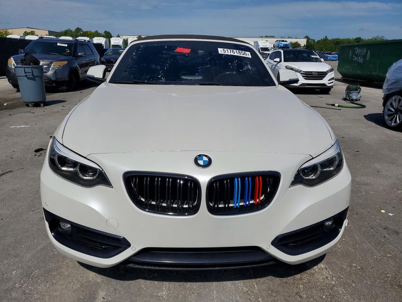 BMW Seria 2 - zdjęcie 5