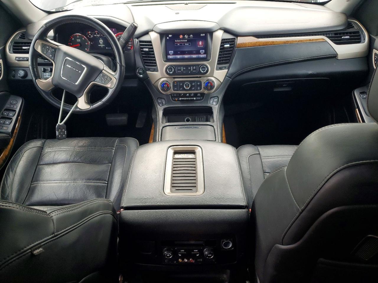 2015 GMC Yukon Denali - zdjęcie 8