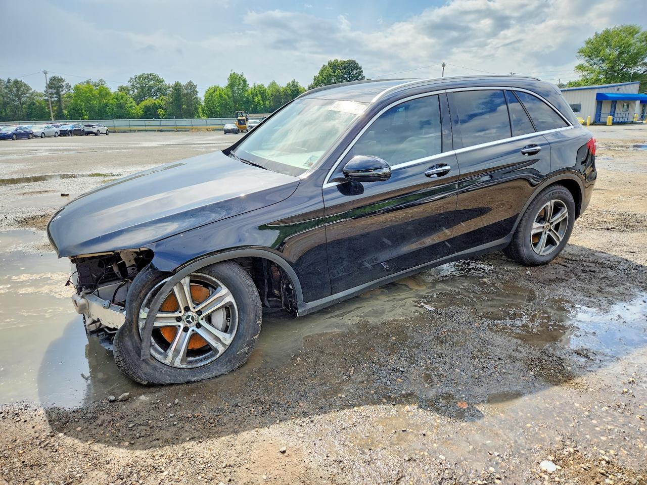 2019 Mercedes-Benz Glc 300 - zdjęcie główne