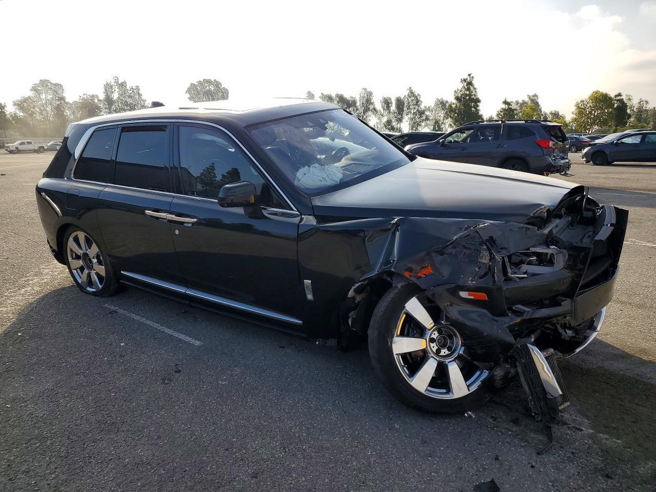 2020 Rolls-Royce Cullinan - zdjęcie 4