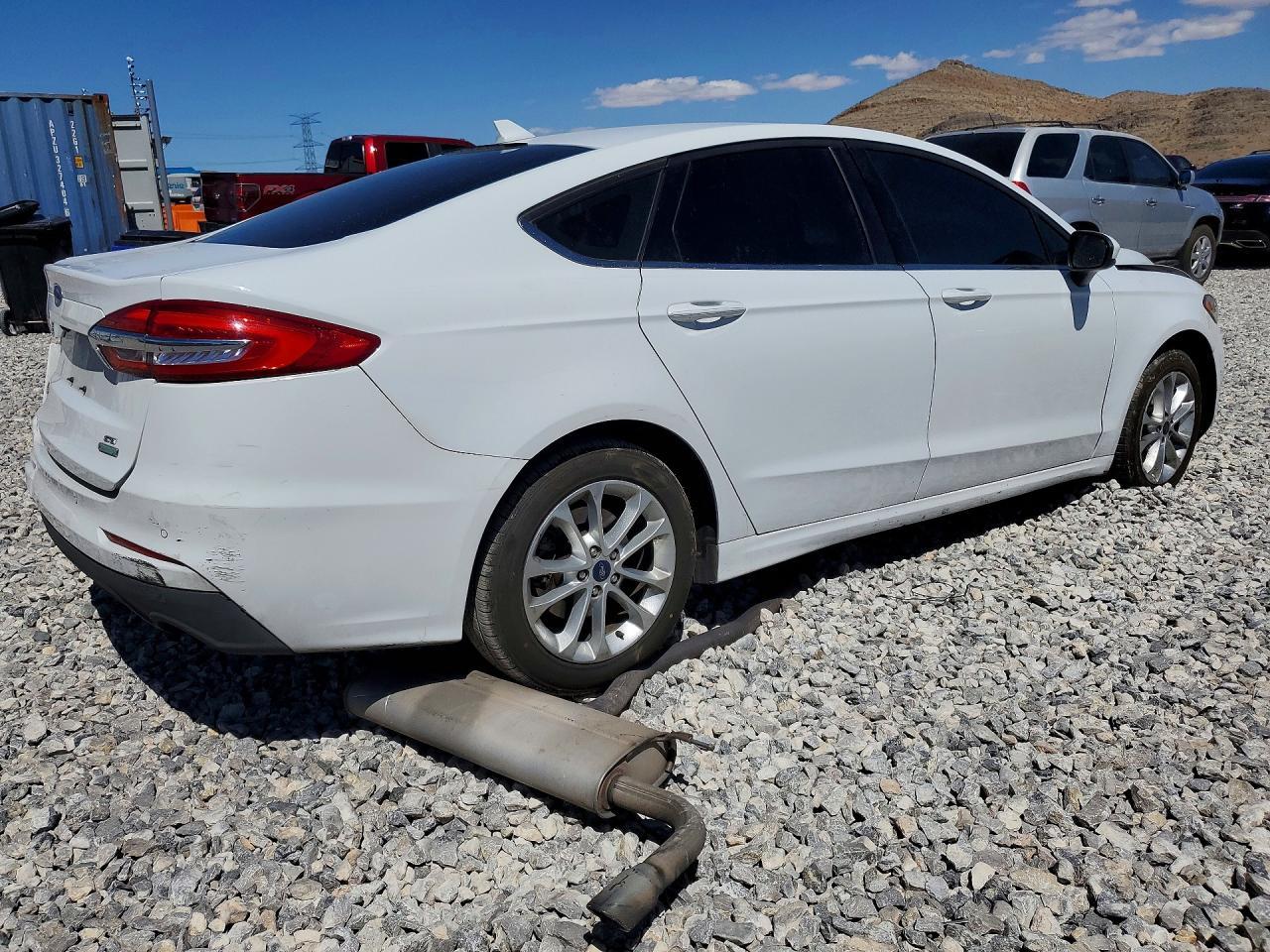 2019 Ford Fusion Se - zdjęcie 4