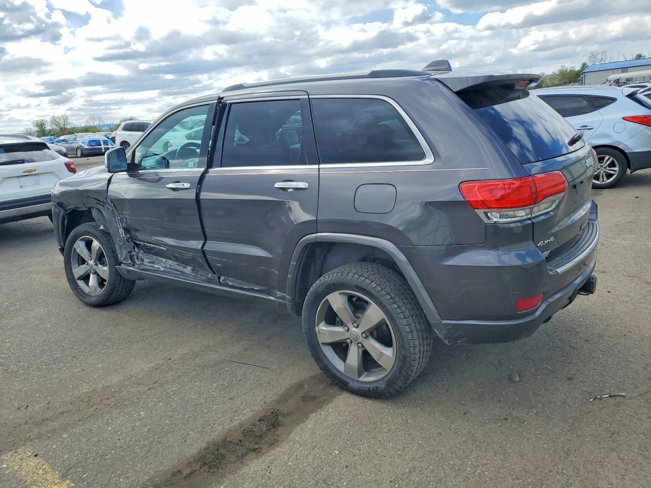 2015 Jeep Grand Cherokee Overland - zdjęcie 2
