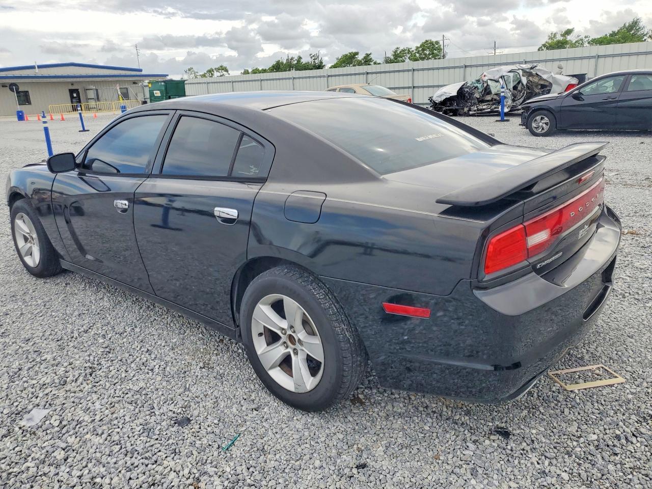 2014 Dodge Charger Se - zdjęcie 2