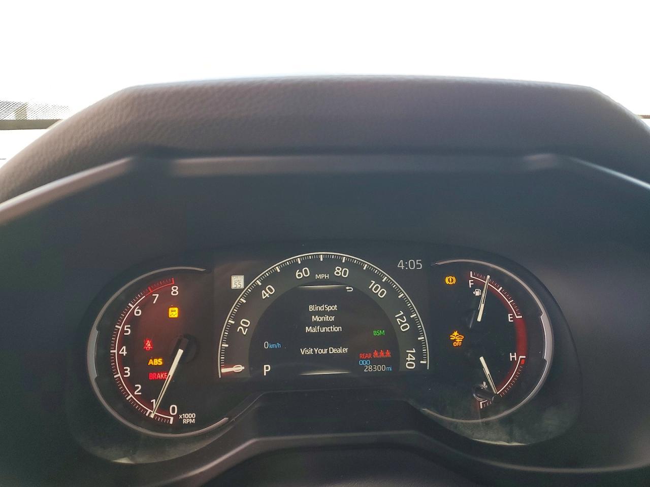 2025 Toyota Rav4 Xle - zdjęcie 9
