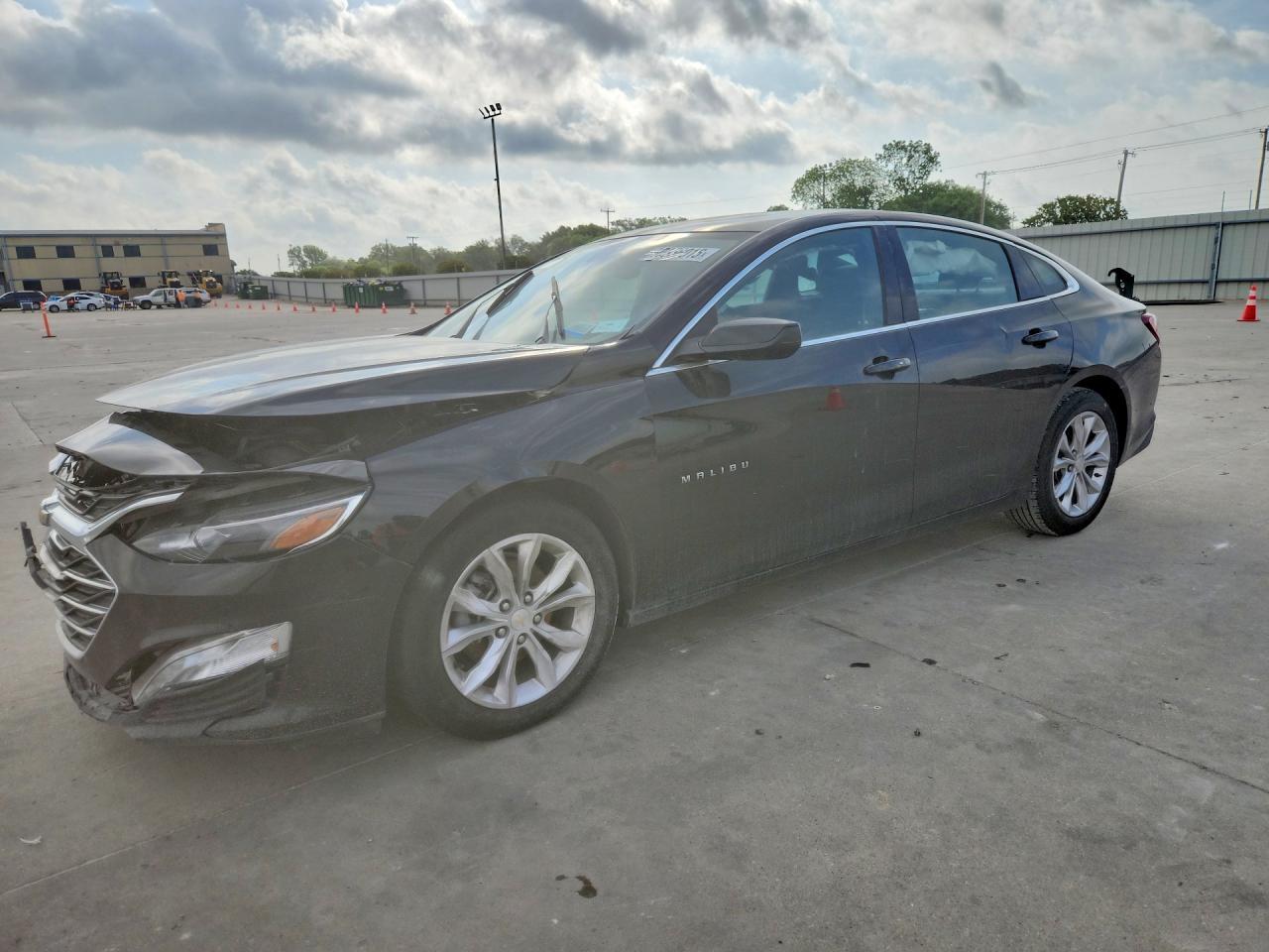 2022 Chevrolet Malibu Lt - zdjęcie główne