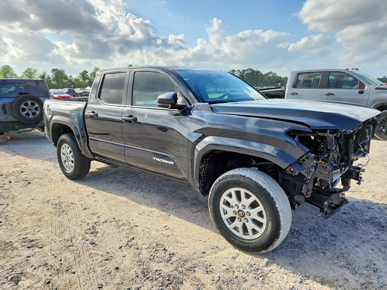 2025 Toyota Tacoma Sr5 - zdjęcie 4