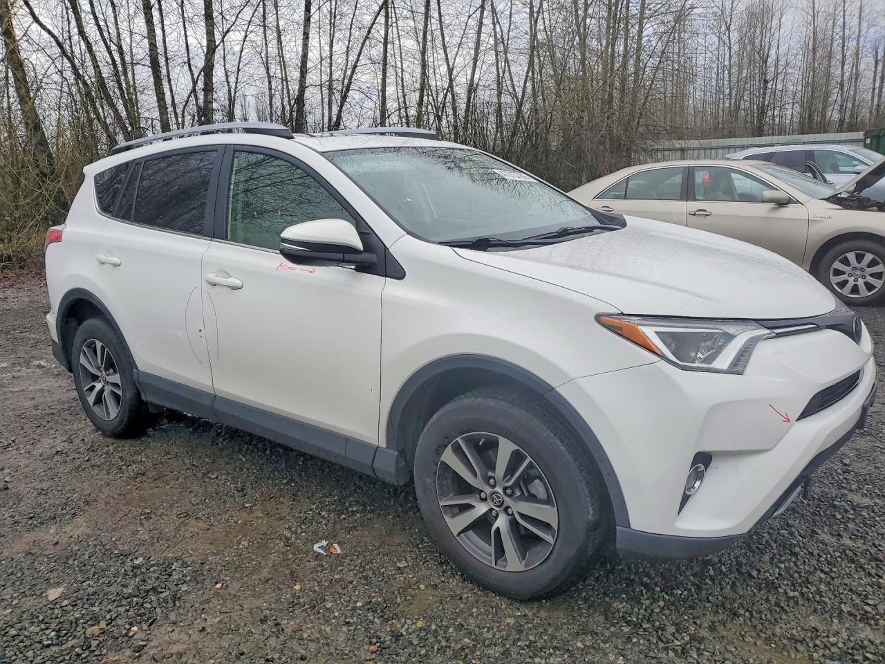 2018 Toyota Rav4 Xle - zdjęcie 4