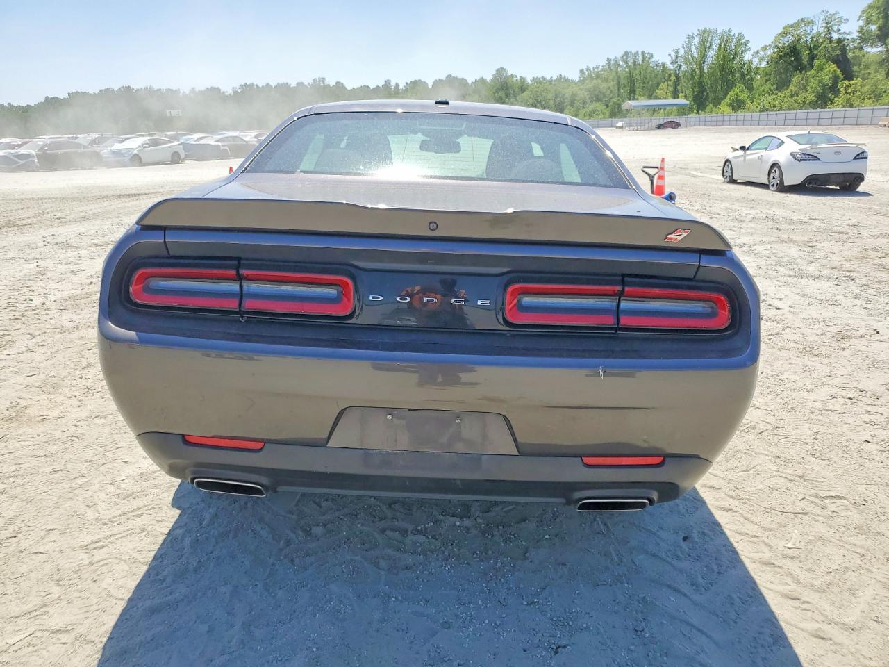 2019 Dodge Challenger Sxt - zdjęcie 6