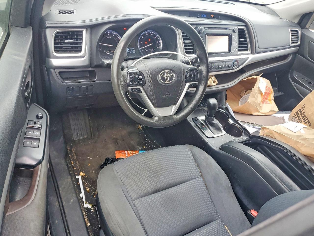 2015 Toyt Highlander - zdjęcie 8