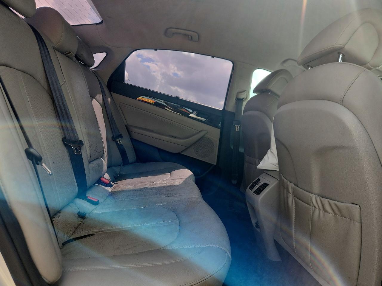 2015 Hyundai Sonata Limited - zdjęcie 10