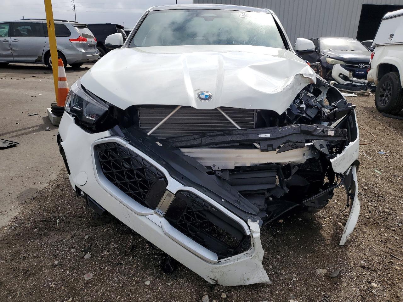 2026 BMW X2 xDrive28I - zdjęcie 5