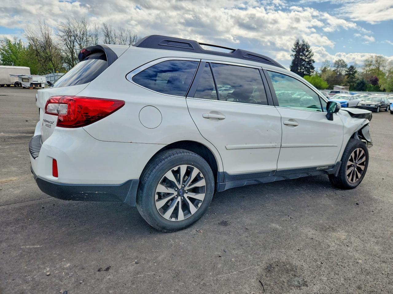 2015 Subaru Outback 2.5I Limited - zdjęcie 3