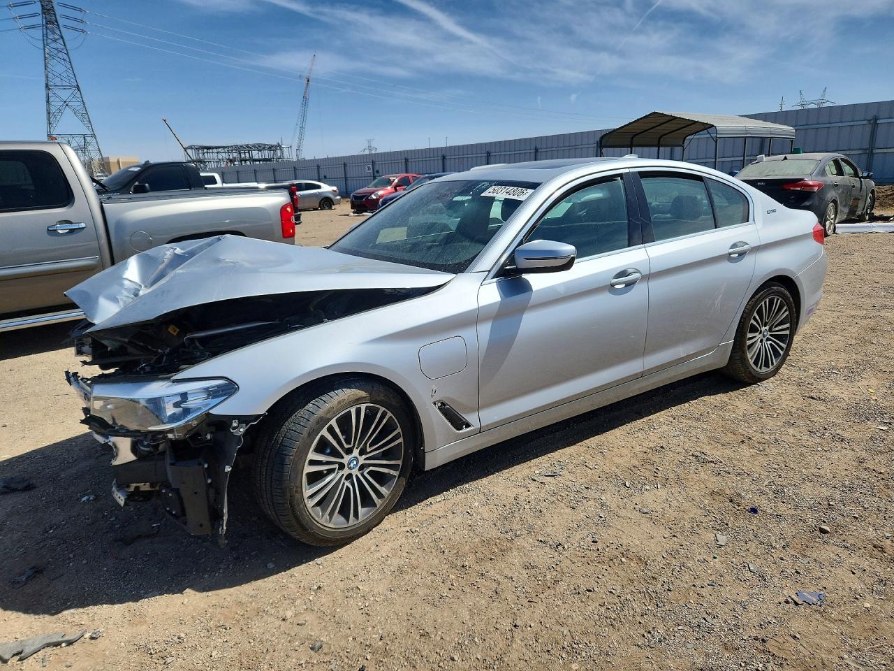 2019 BMW 530E - zdjęcie główne