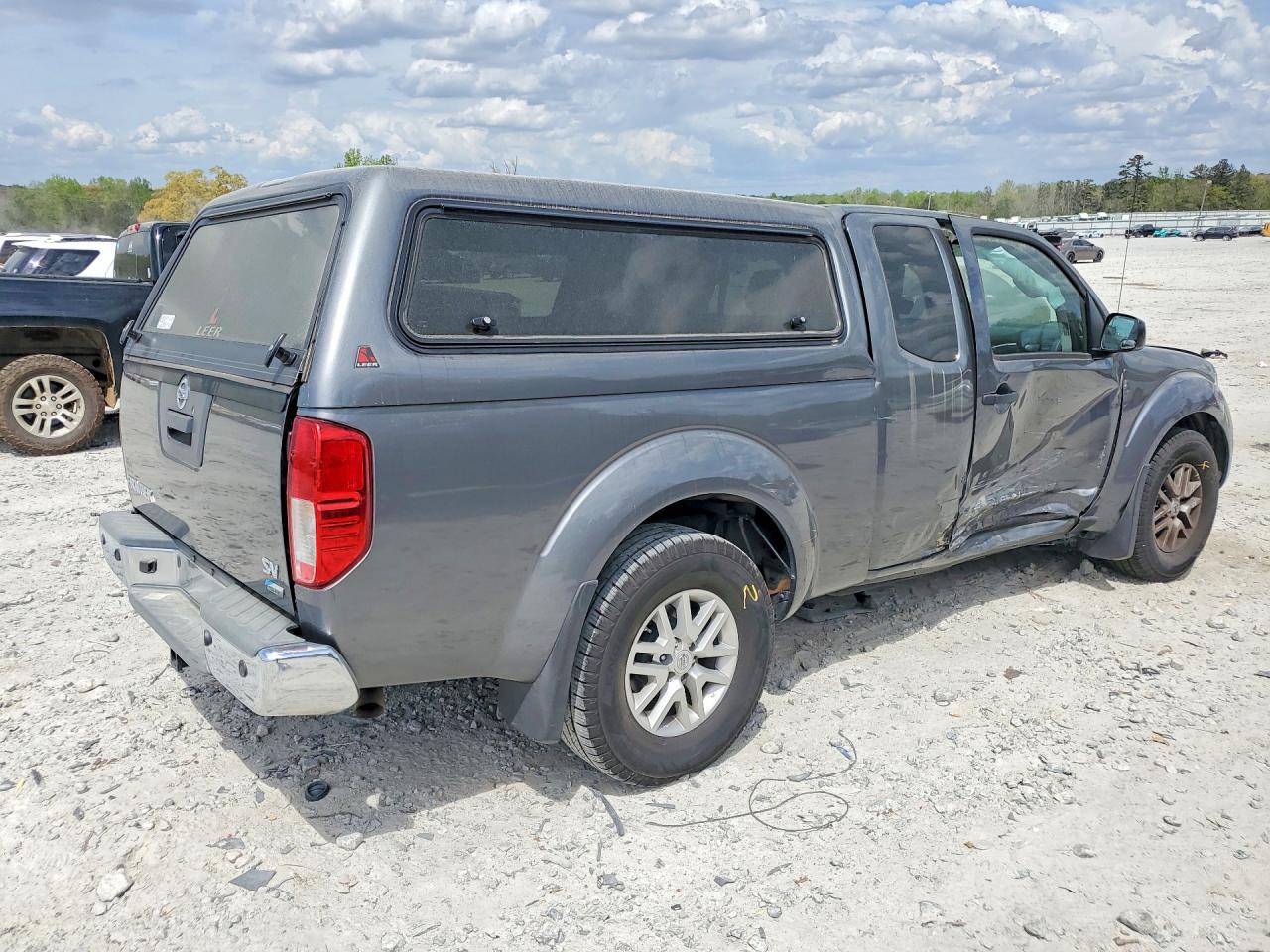 2019 Nissan Frontier Sv V6 - zdjęcie 3