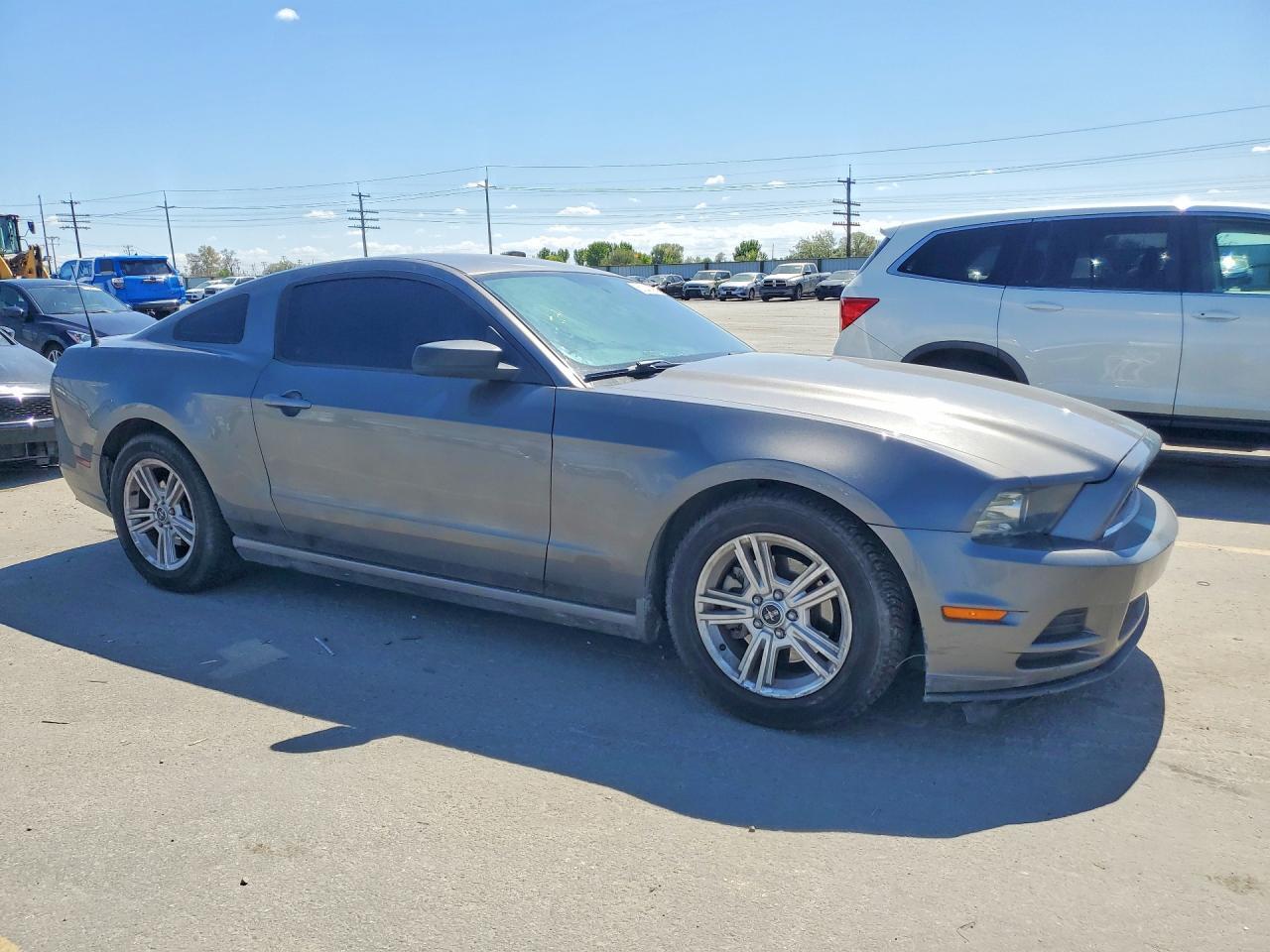 2014 Ford Mustang - zdjęcie 4