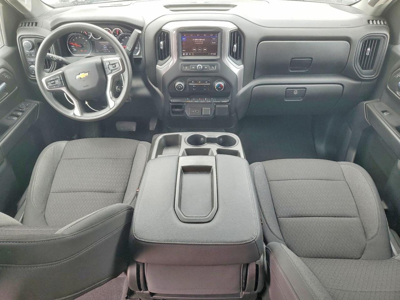 2022 Chevrolet Silverado Ltd K1500 Custom - zdjęcie 8
