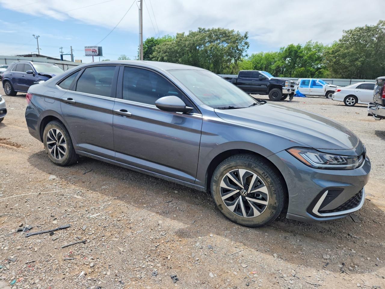 2025 Volkswagen Jetta S - zdjęcie 4