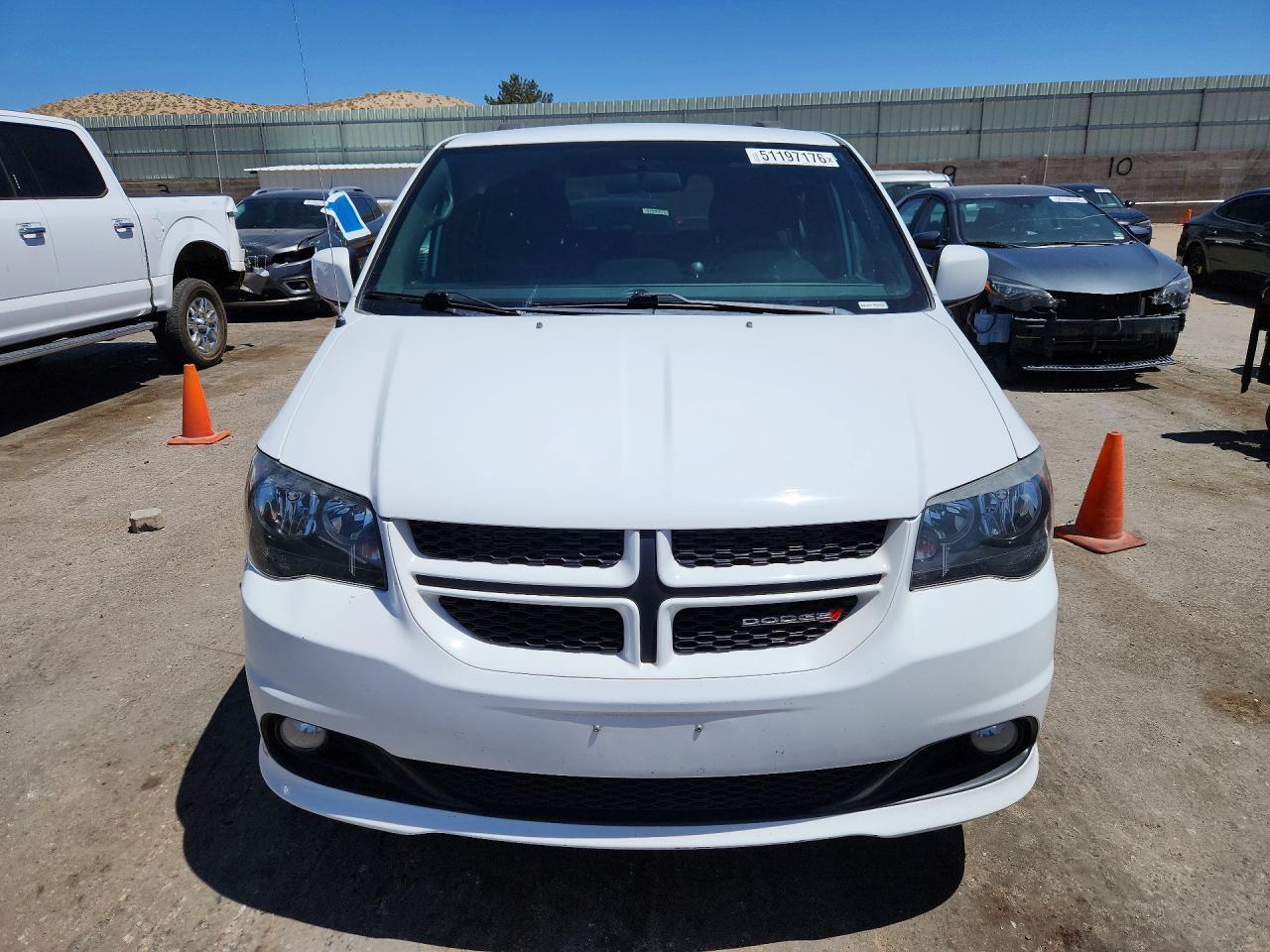 2016 Dodge Grand Caravan R - zdjęcie 5