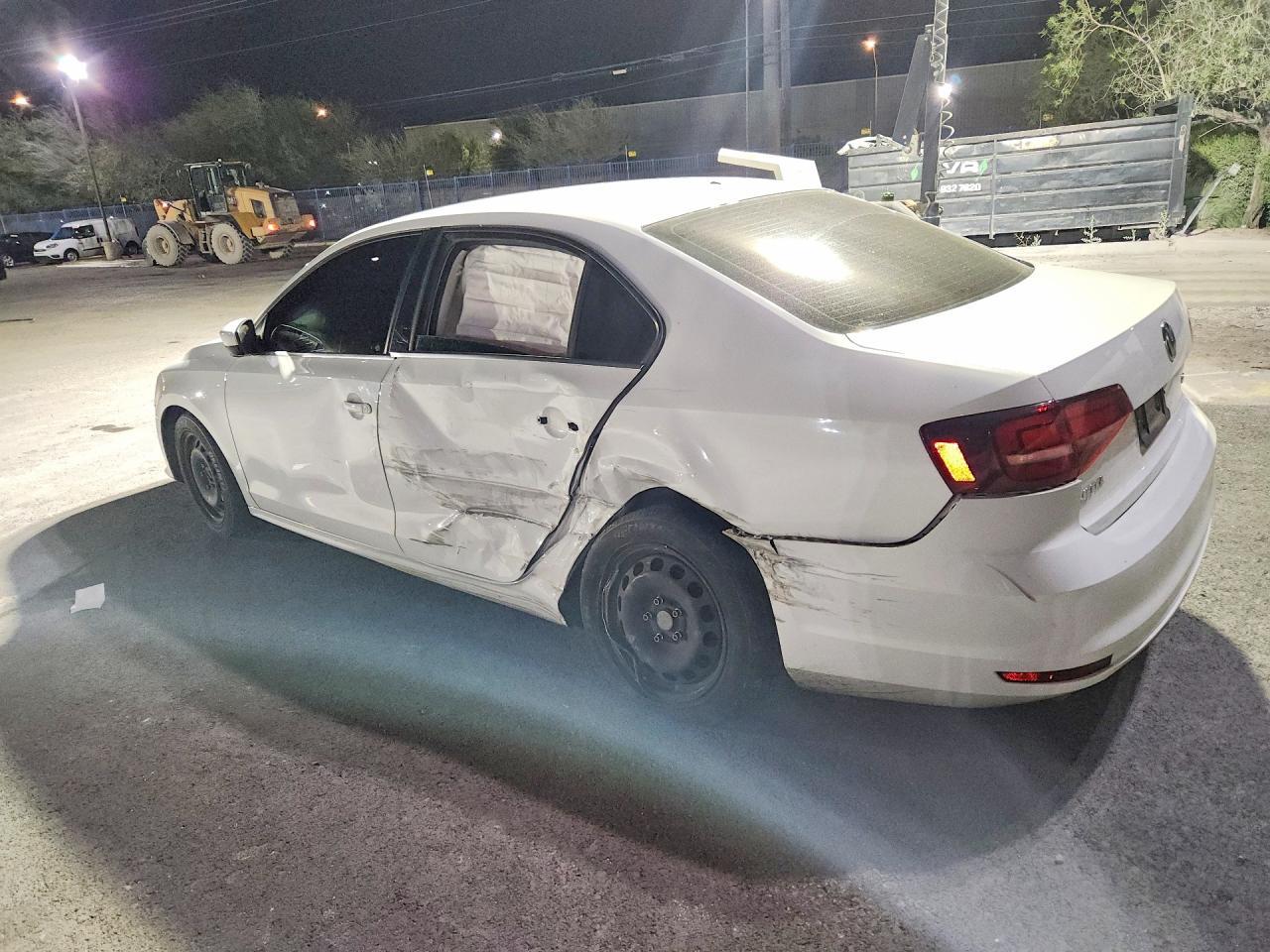 2017 Volkswagen Jetta S - zdjęcie 2