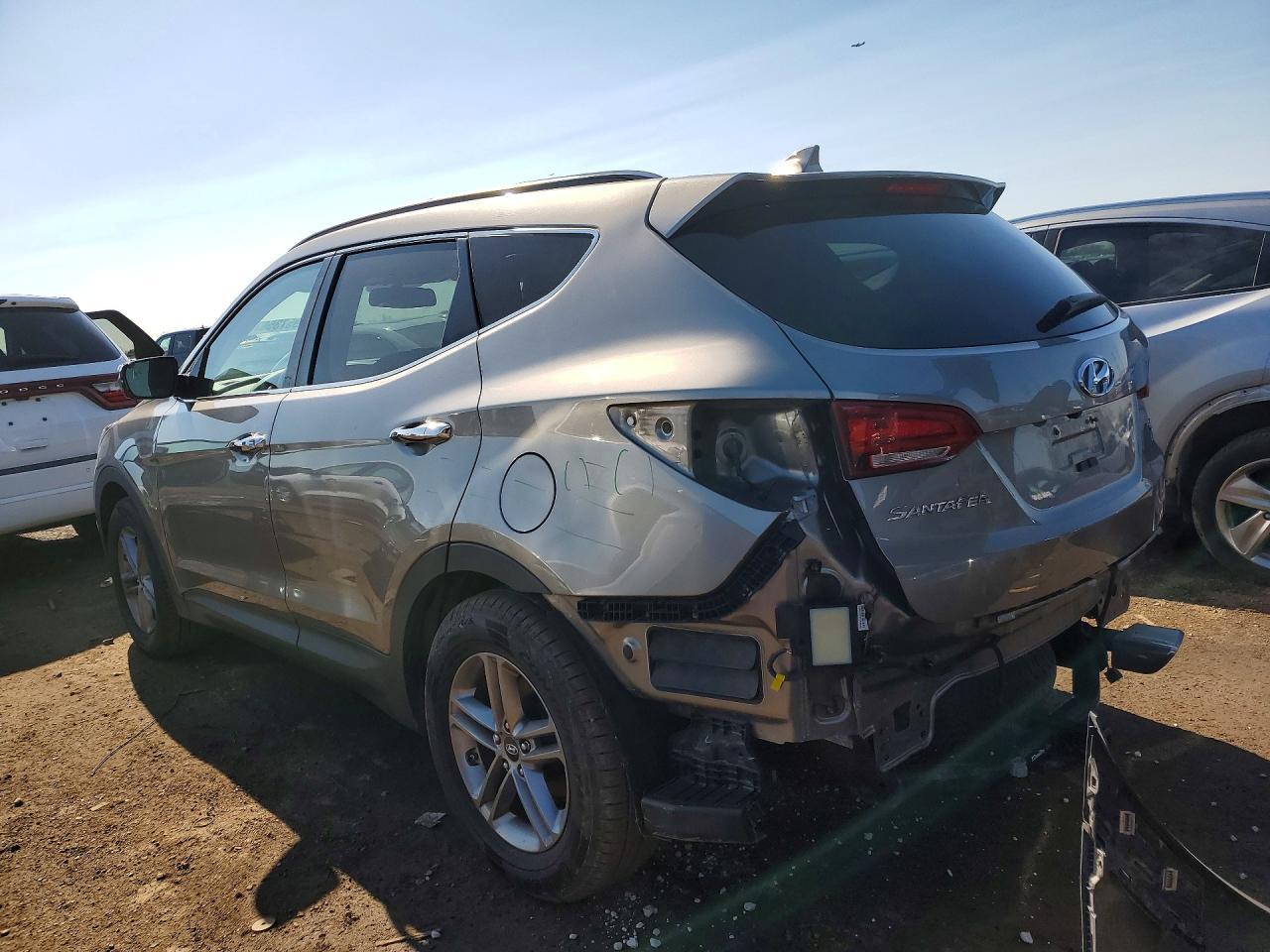 2017 Hyundai Santa Fe Sport 2.4L - zdjęcie 2
