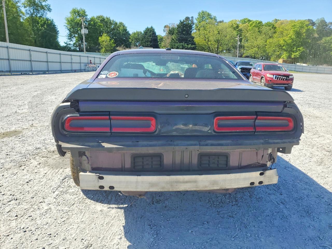 2022 Dodge Challenger Sxt - zdjęcie 6