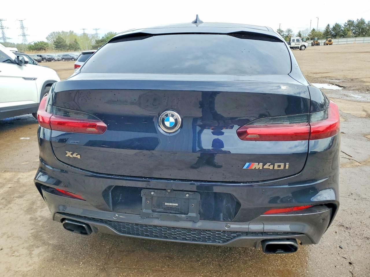 2021 BMW X4 xDrivem40I - zdjęcie 6