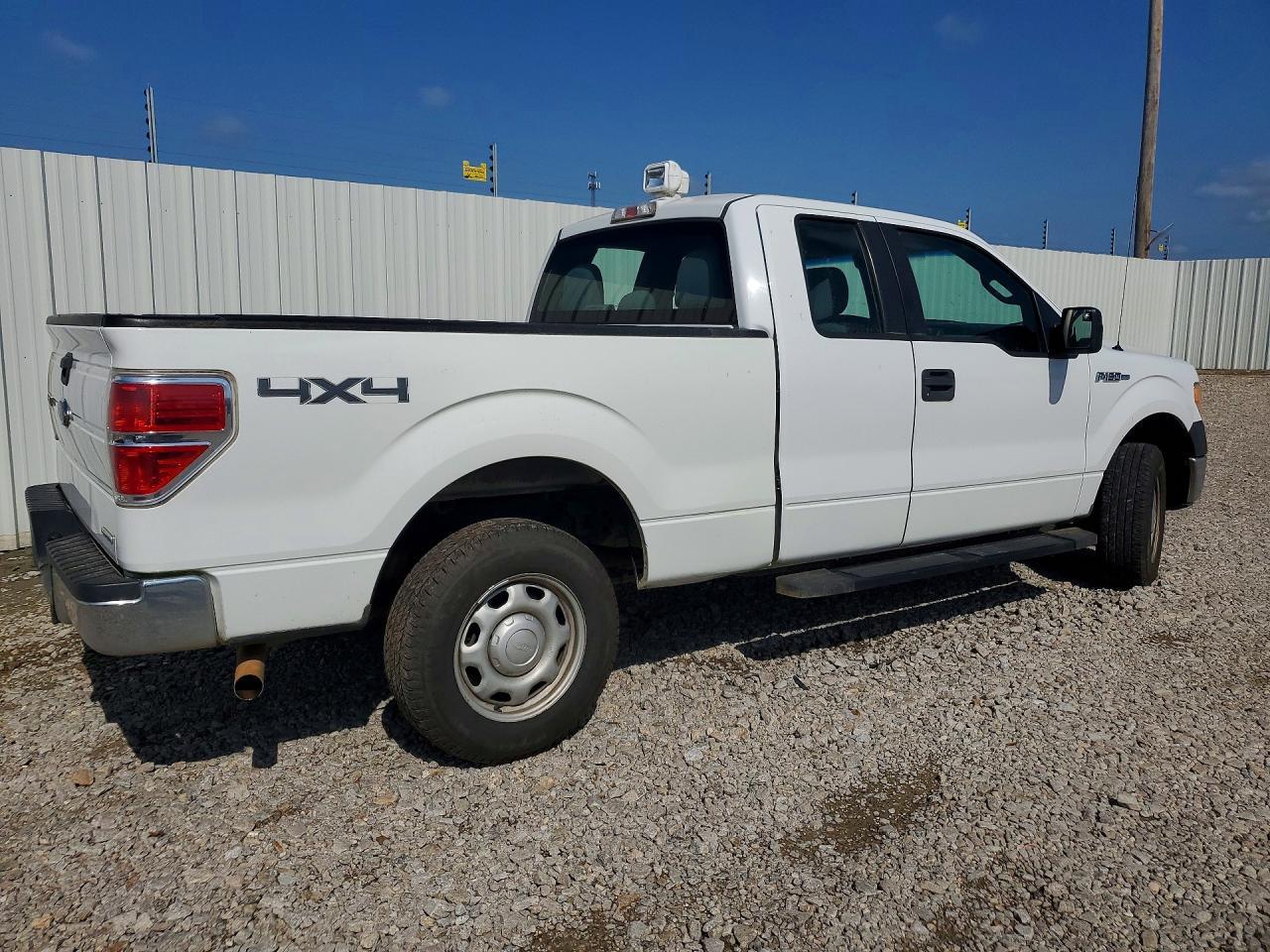 2013 Ford F150 Super Cab - zdjęcie 3
