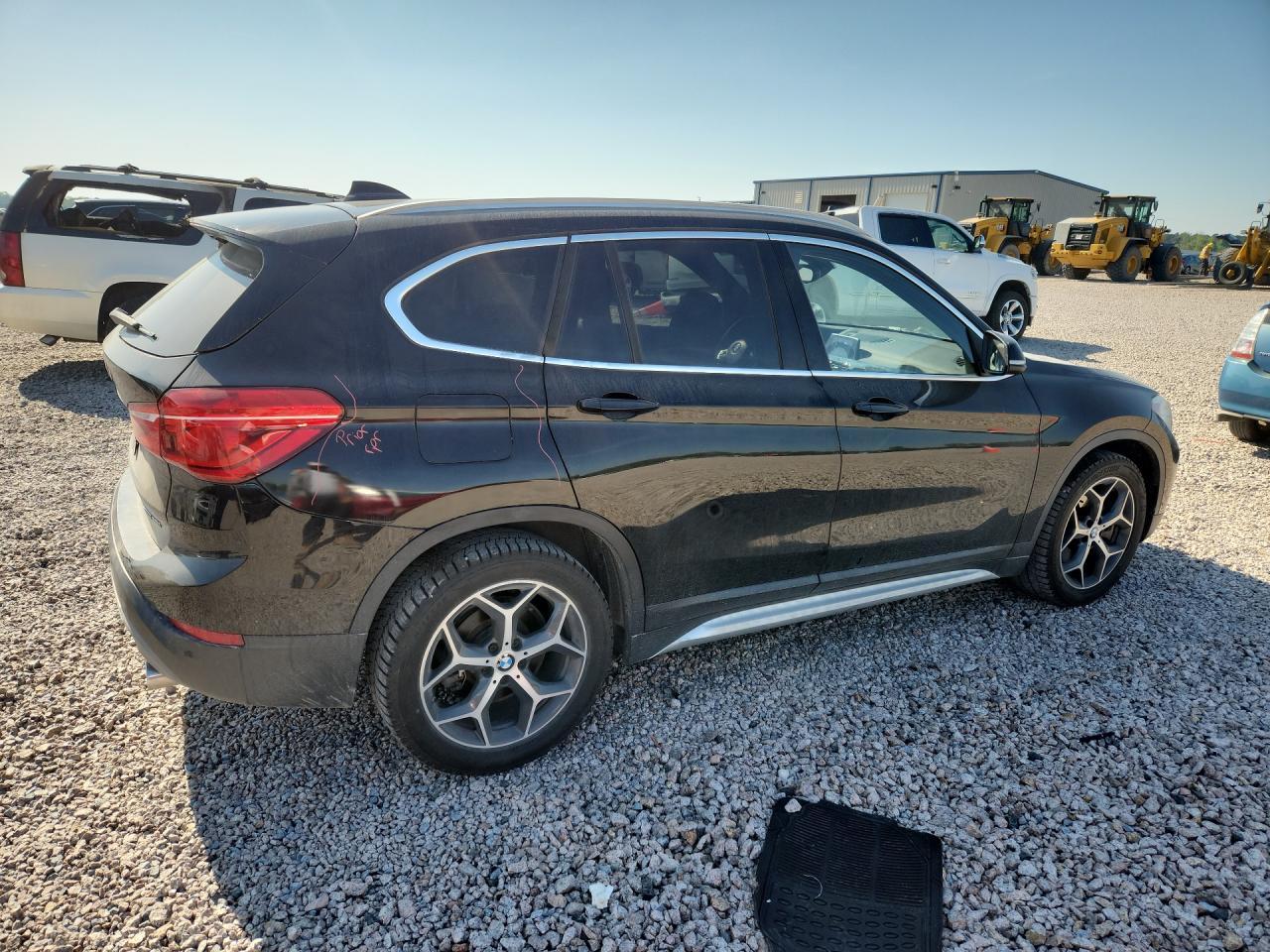 2019 BMW X1 Sdrive28I - zdjęcie 3