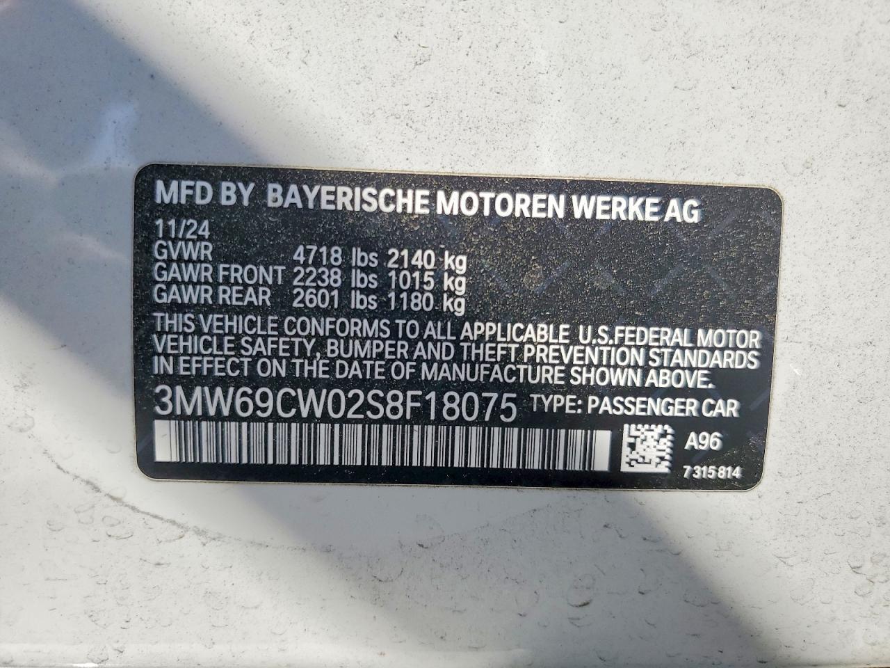 2025 BMW 330I - zdjęcie 12