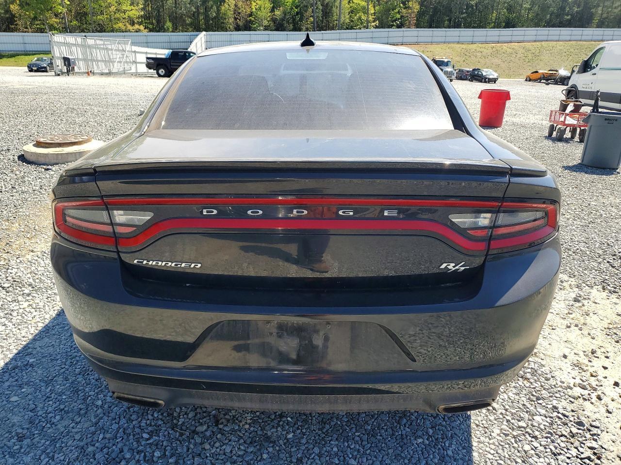 2017 Dodge Charger R - zdjęcie 6