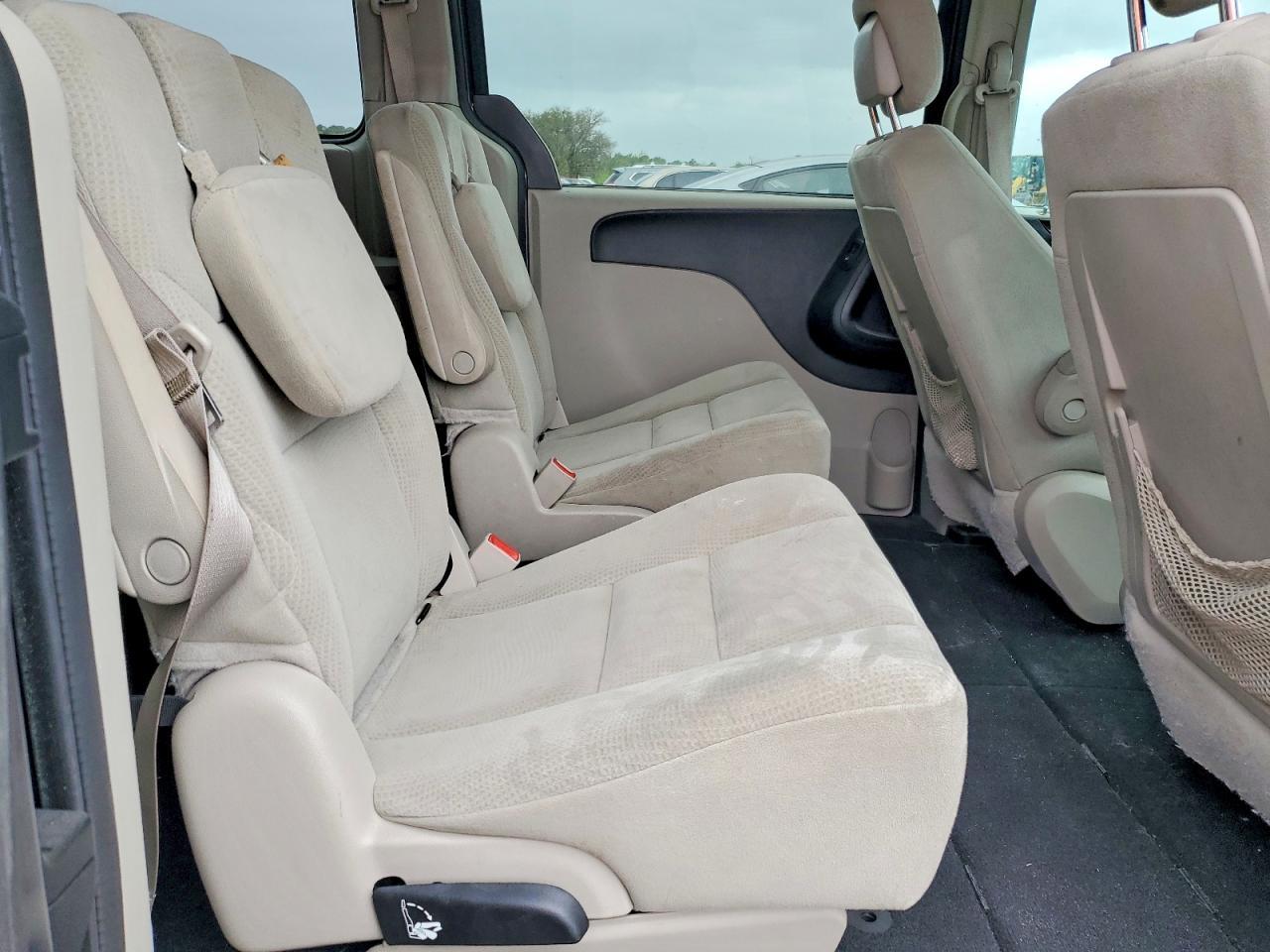 2014 Dodge Grand Caravan Se - zdjęcie 11